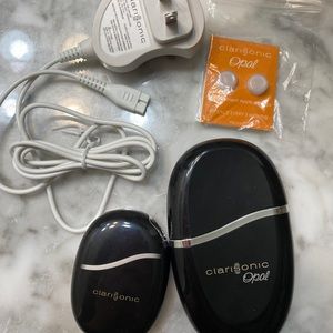 ***SOLD***Clarisonic Opal infusion device